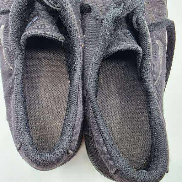 Nike SB Clutch Mens Size 12 Triple Black Skateboarding Shoes Casual Walking - Picture 5 of 15